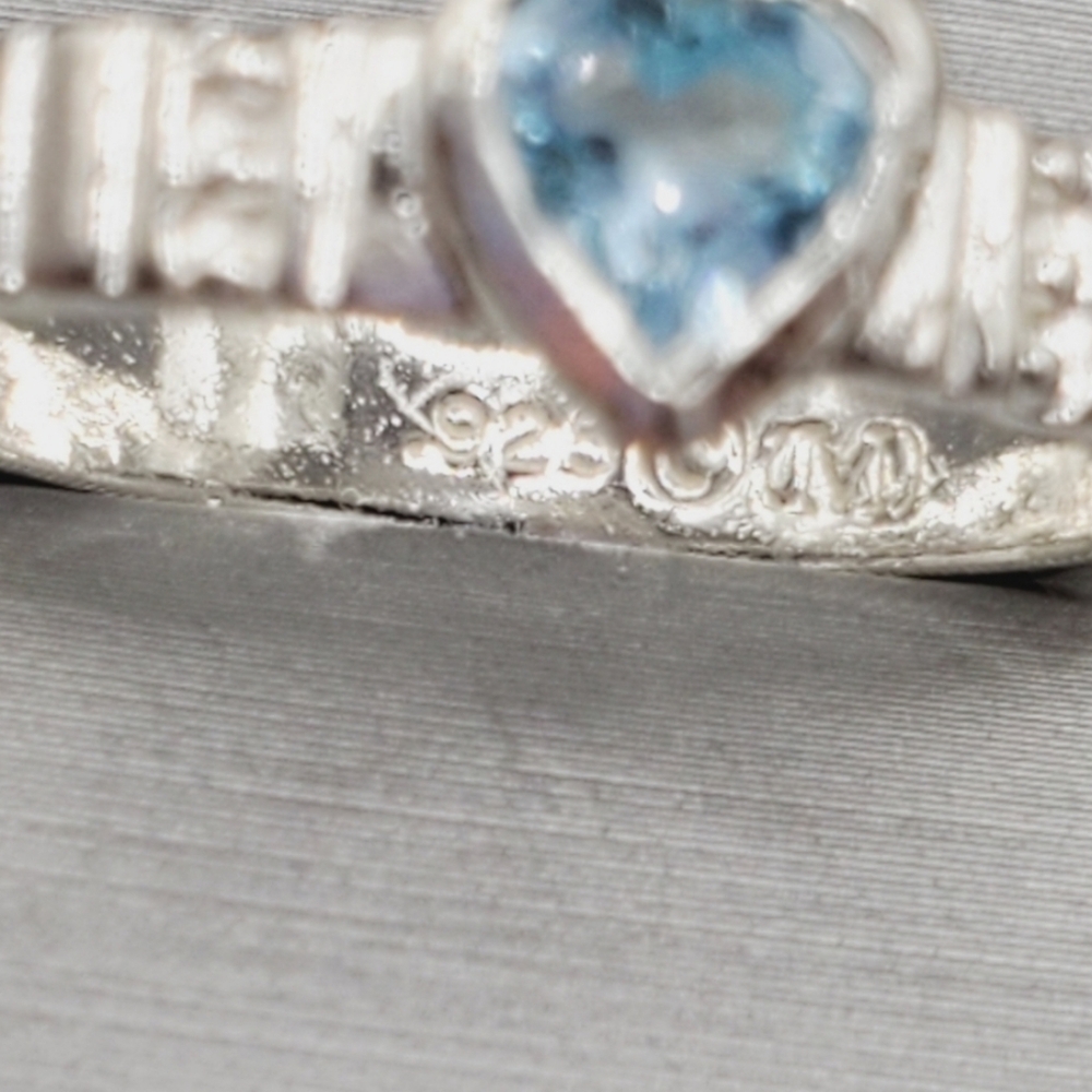Silver Heart Ring - Picture 3 of 7
